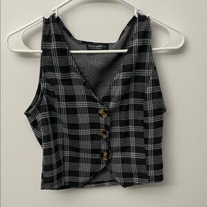 Liz & Sara Black Plaid Women's Vest